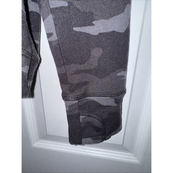 Athleta Girl Cross Your Fingers Sweatshirt Black Camo Size XL 14 - Picture 2 of 6